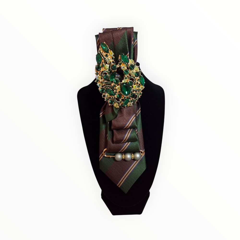 Elegant Green and Brown Brooch-Embellished Tie